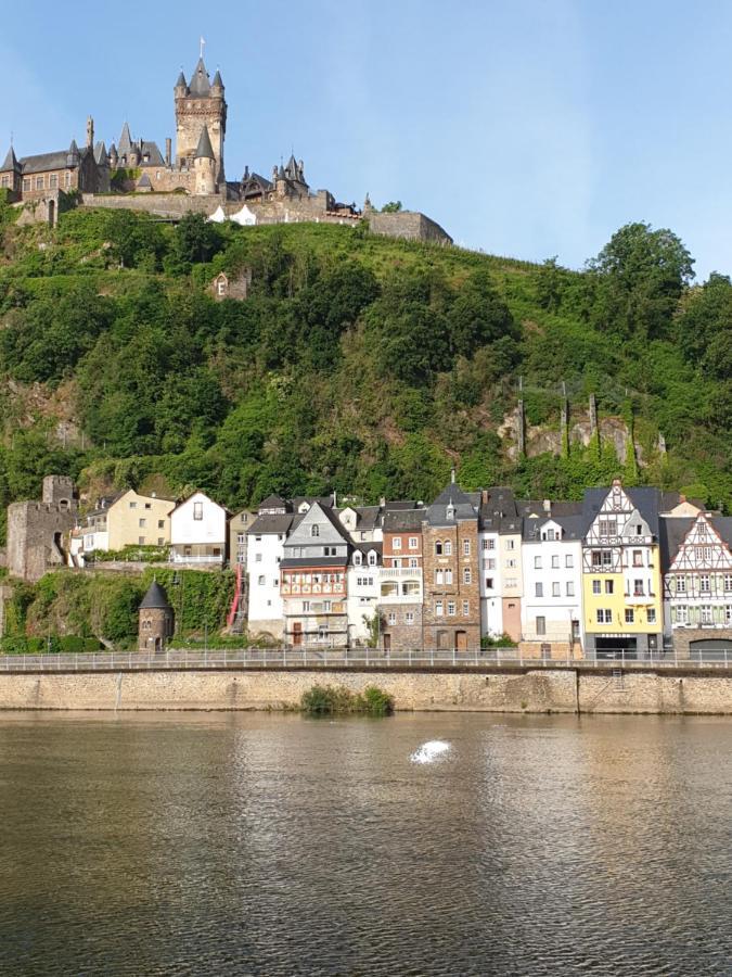 Haus Burgfrieden Cochem Hotel Ngoại thất bức ảnh
