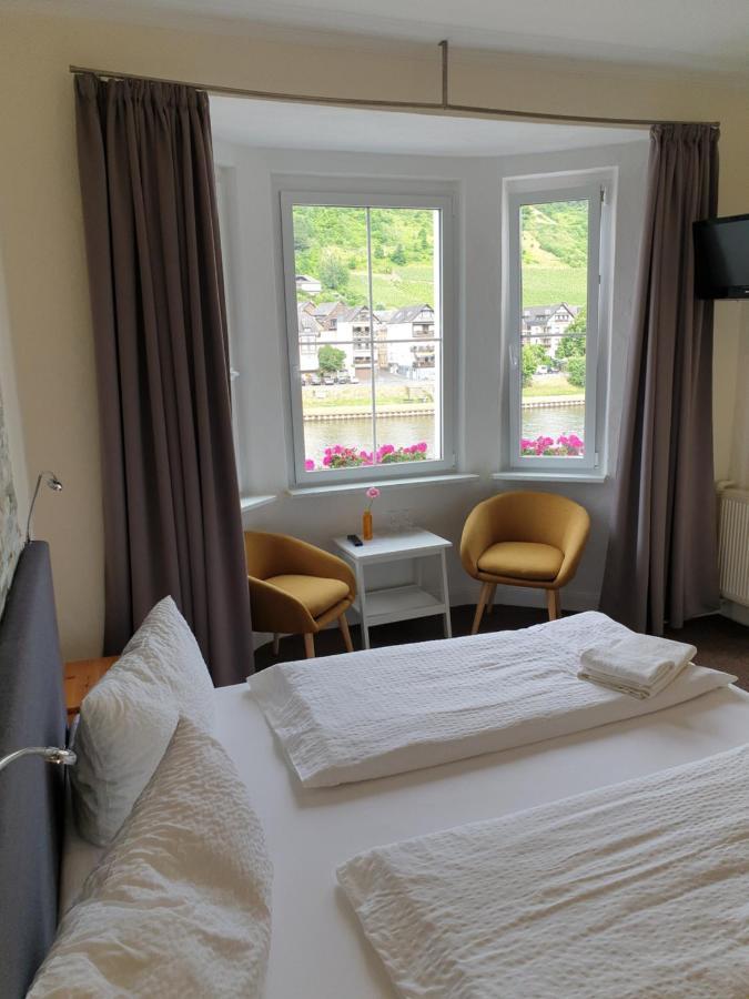 Haus Burgfrieden Cochem Hotel Ngoại thất bức ảnh